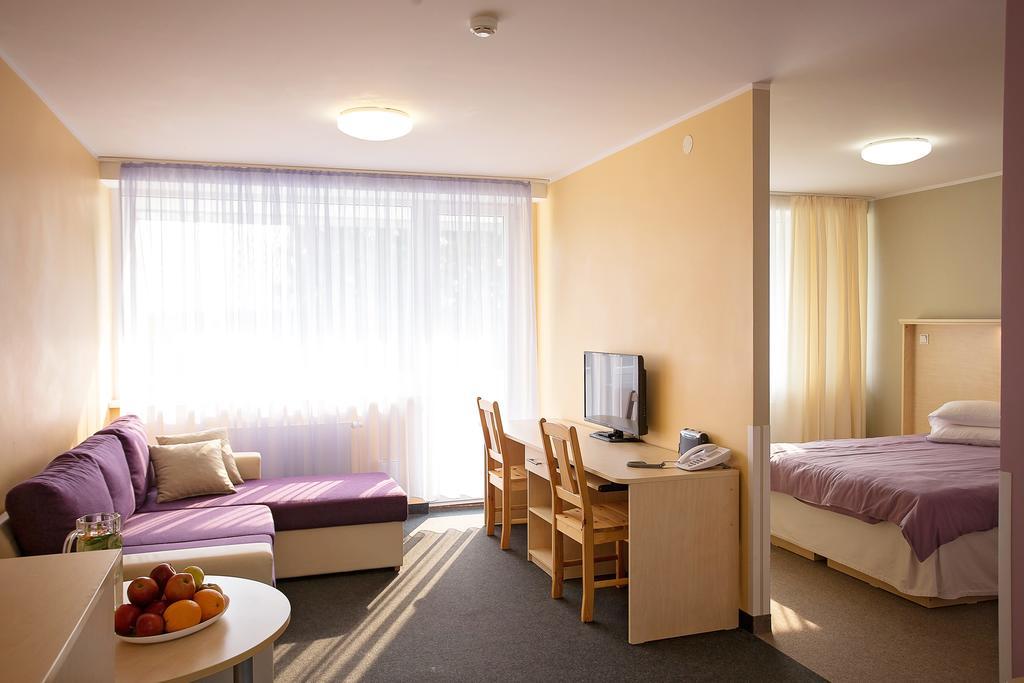 Hotel Varska Sanatorium Zimmer foto